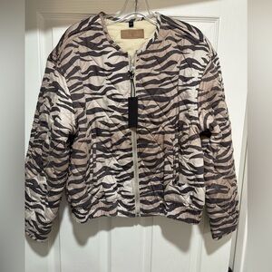 BlankNYC Quilted Zebra puffer Jacket sz M NEW